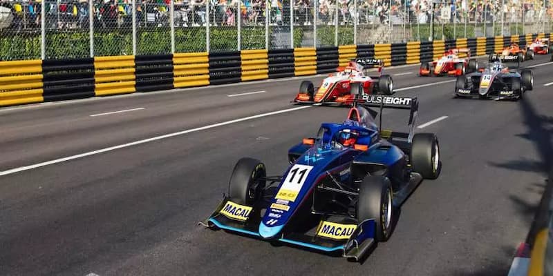 Đua xe lý tưởng - công thức 1 (F1)